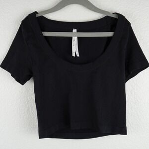 Aritzia Babaton Black Short Sleeve Scoop Neck Cropped Top‎ Tee Womens XS S